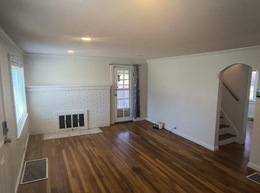1005 S Forest Avenue — photo 10