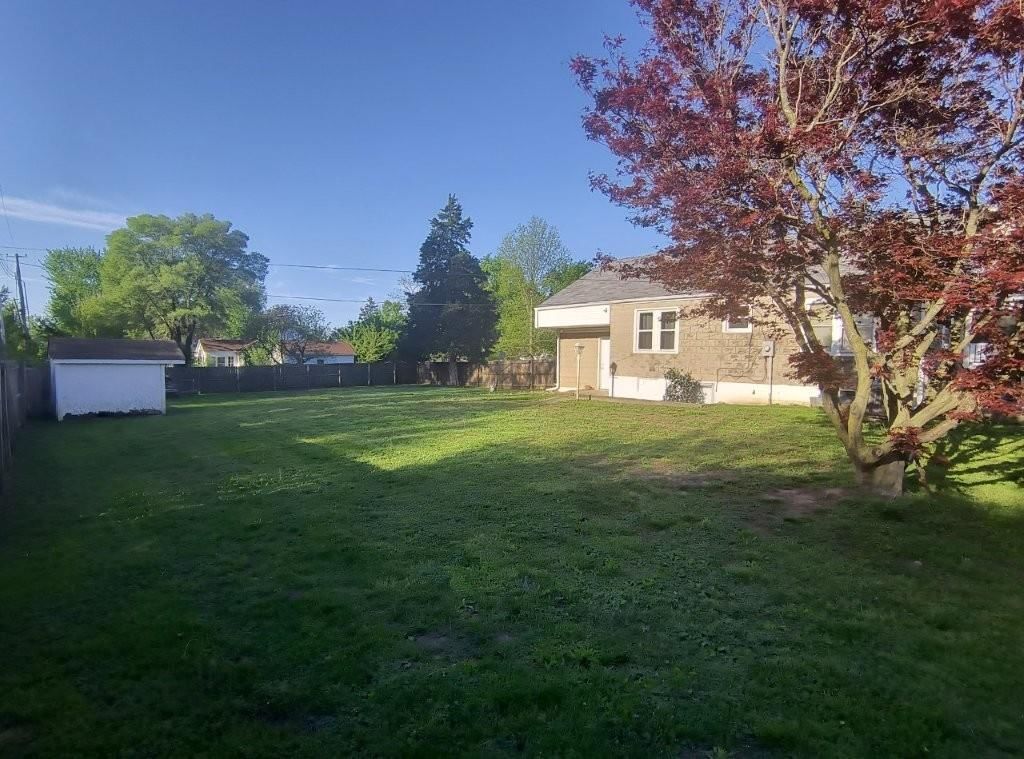 1005 S Forest Avenue — photo 36