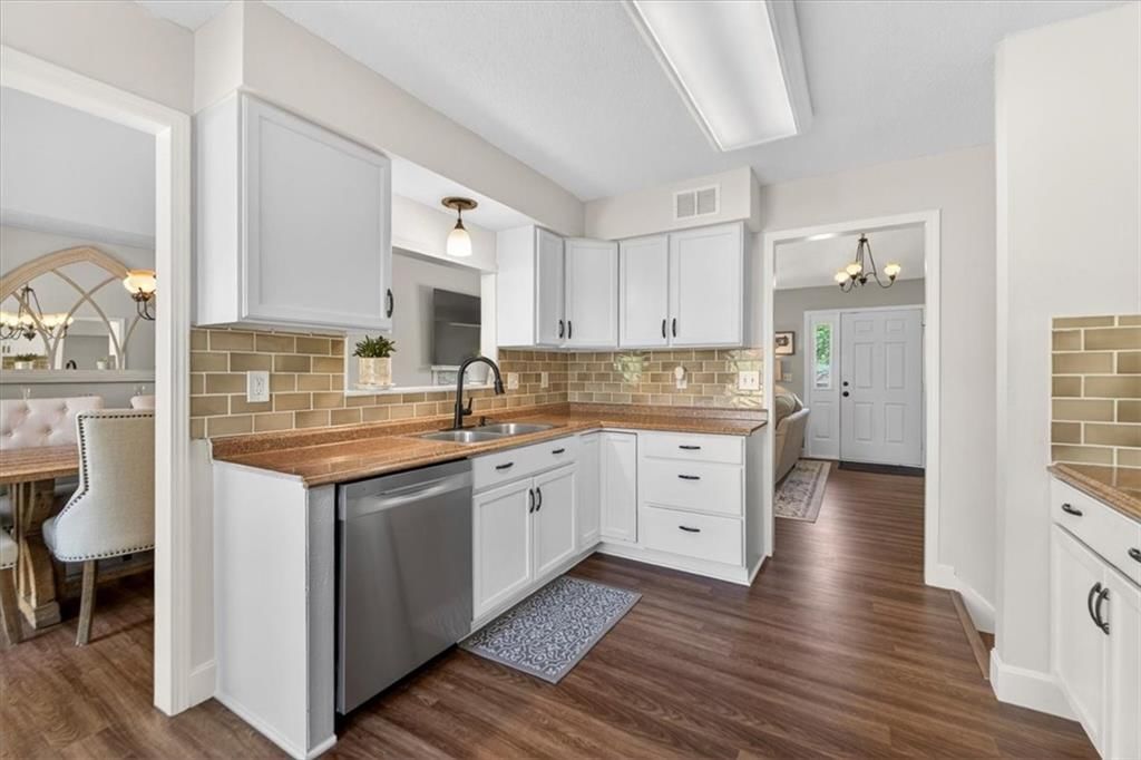 9100 W 49th Street — photo 33