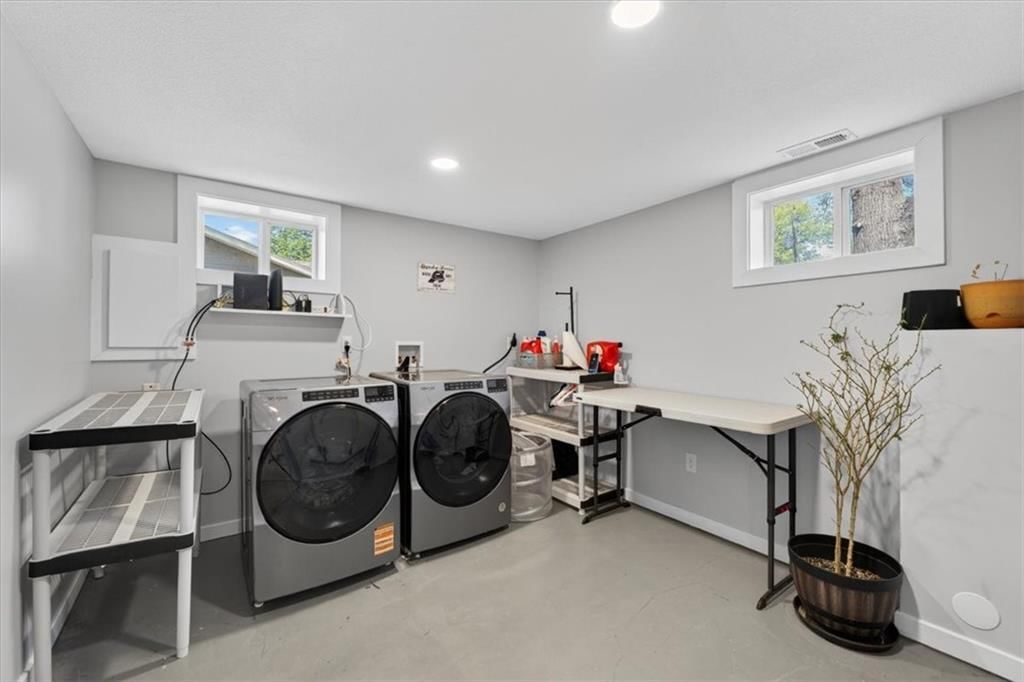 7810 NW Bluegrass Drive — photo 34