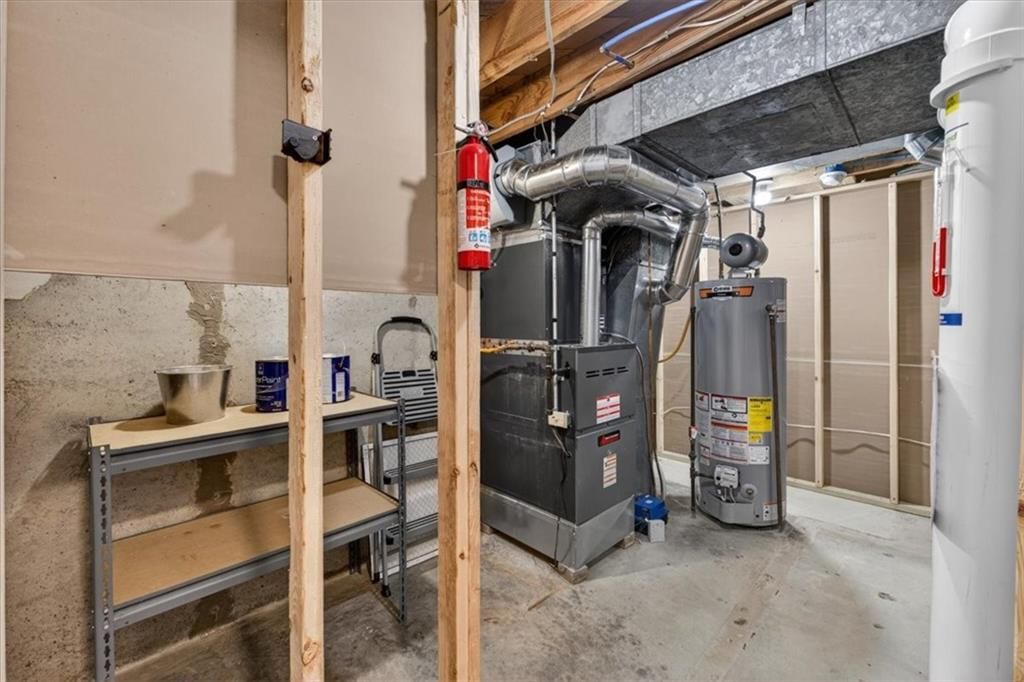 7810 NW Bluegrass Drive — photo 36