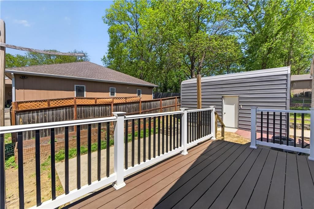 2800 Russell Road — photo 22