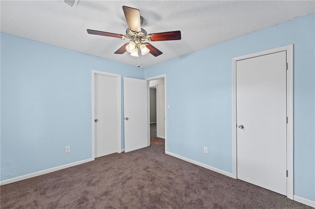 810 N Iowa Street — photo 17