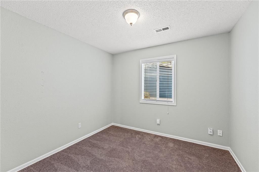 810 N Iowa Street — photo 21