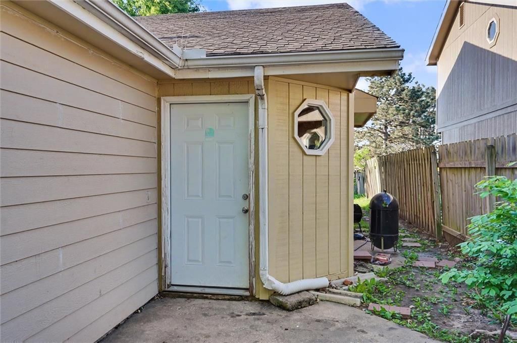 4015 Overland Drive — photo 3