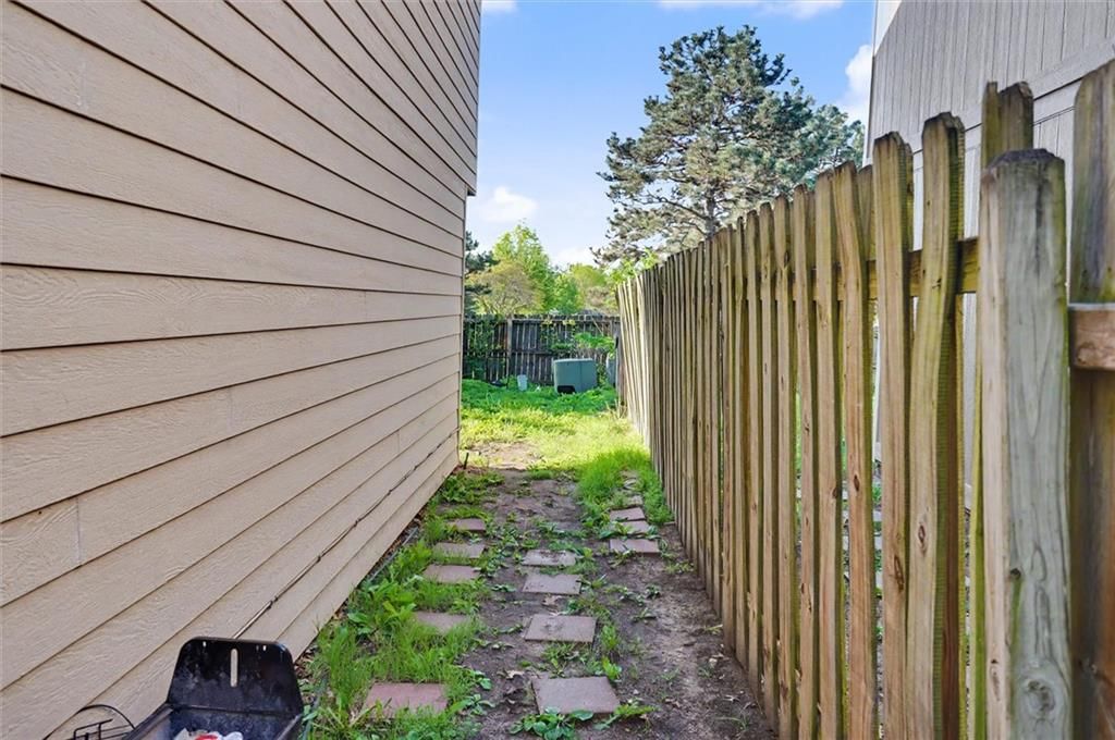 4015 Overland Drive — photo 4
