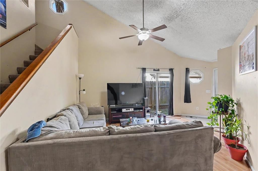 4015 Overland Drive — photo 8