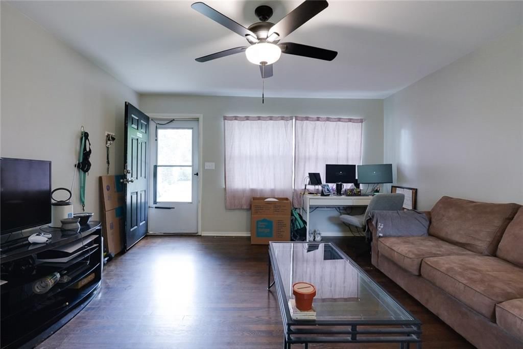 3521 S Rogers Lane — photo 19