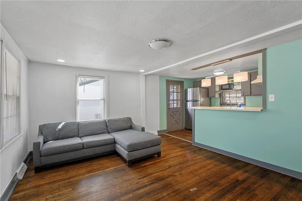 810 S Woodland Avenue — photo 7
