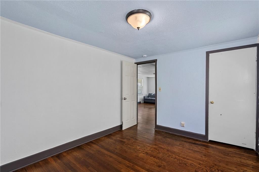 810 S Woodland Avenue — photo 17