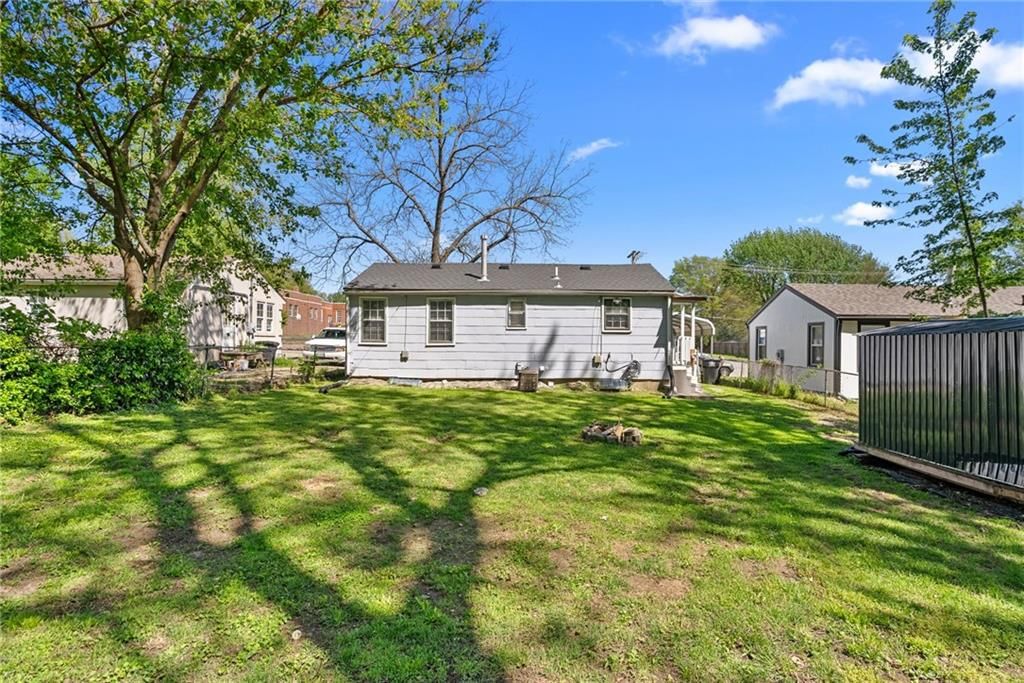 810 S Woodland Avenue — photo 24