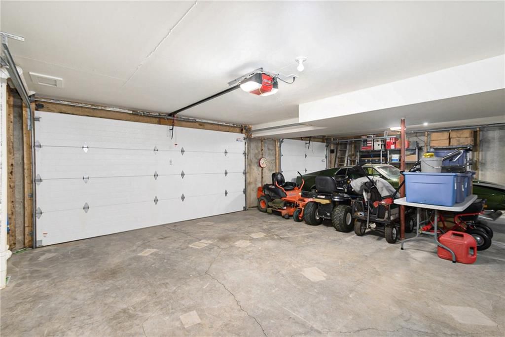 512 Lake Shore Drive — photo 35