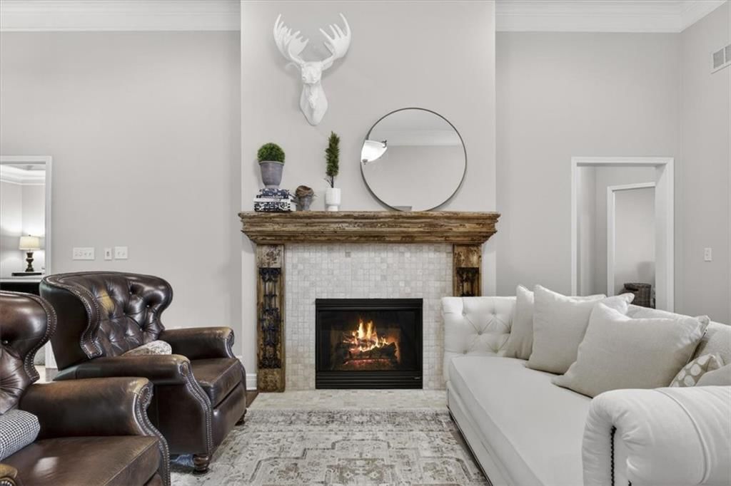 4404 NE Georgian Drive — photo 8