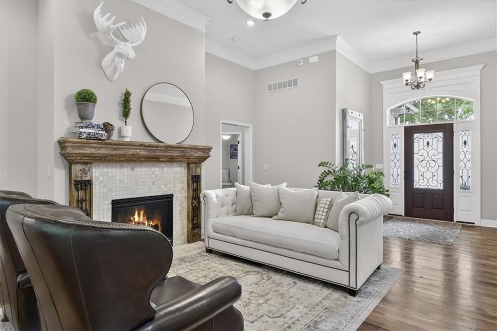 4404 NE Georgian Drive — photo 9