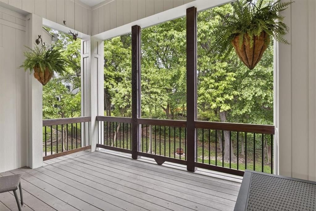 4404 NE Georgian Drive — photo 17