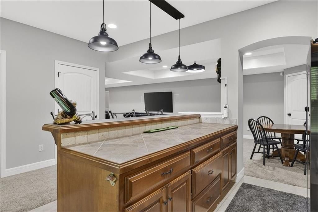 4404 NE Georgian Drive — photo 40