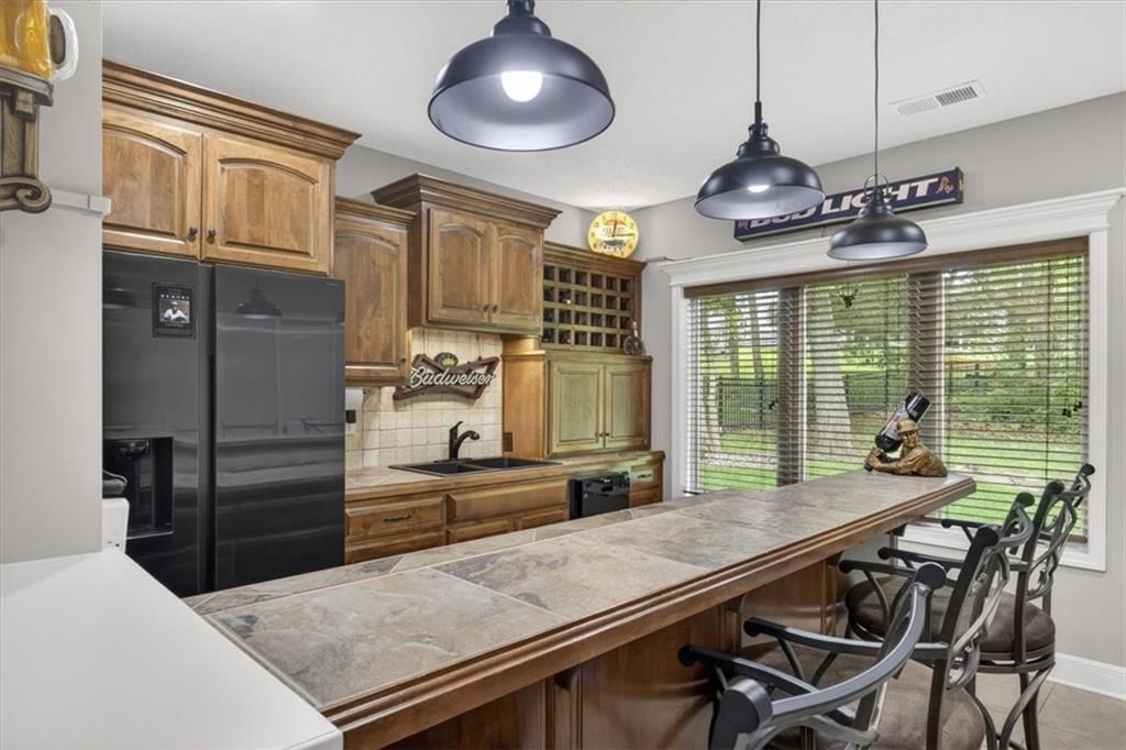 4404 NE Georgian Drive — photo 41