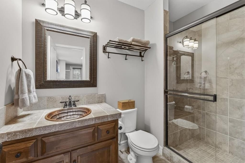 4404 NE Georgian Drive — photo 46