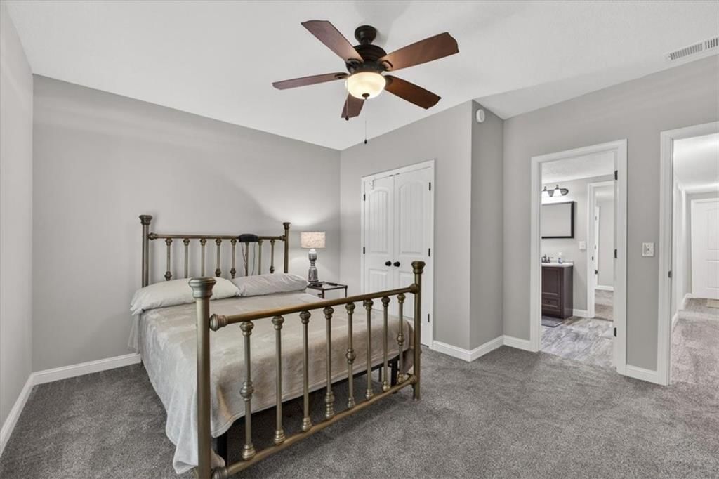 4404 NE Georgian Drive — photo 50