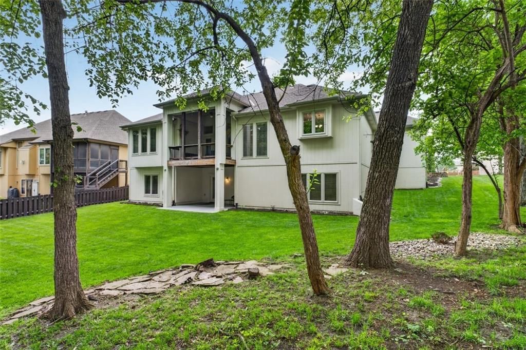 4404 NE Georgian Drive — photo 53