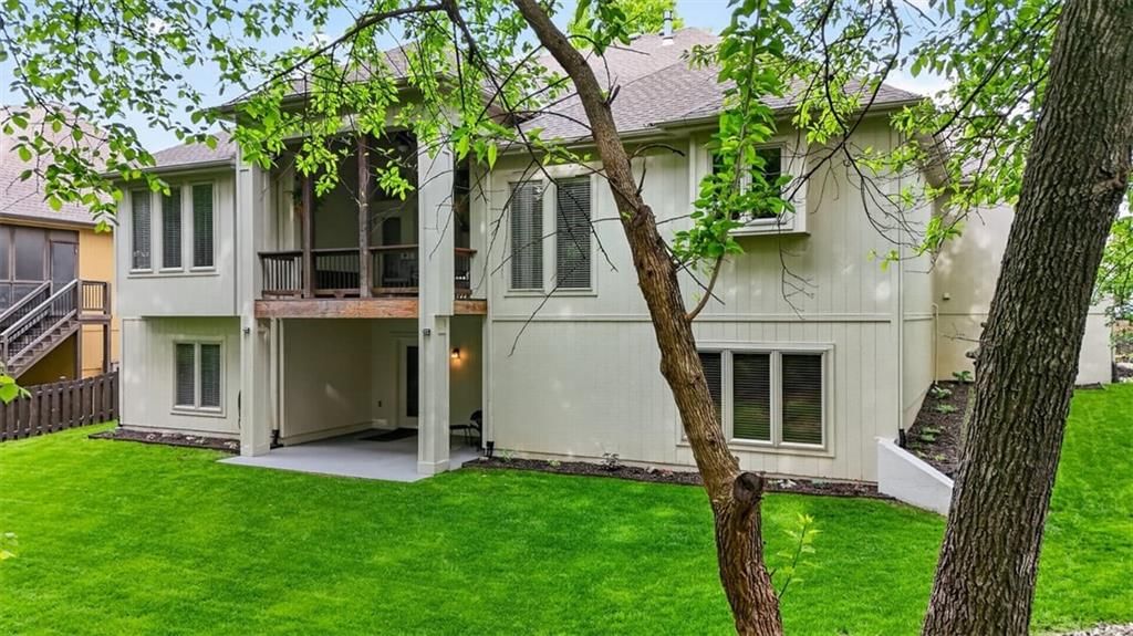 4404 NE Georgian Drive — photo 55