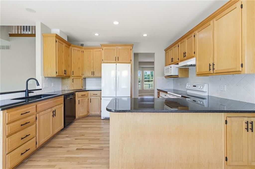 11310 S Hunt Road — photo 12