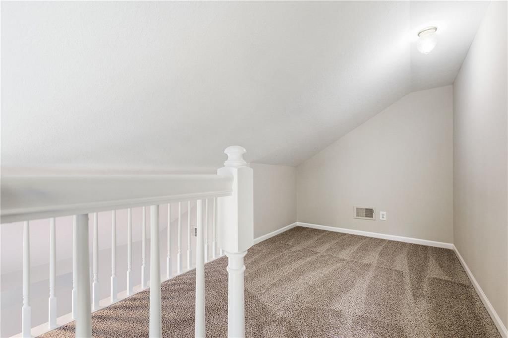 11310 S Hunt Road — photo 35
