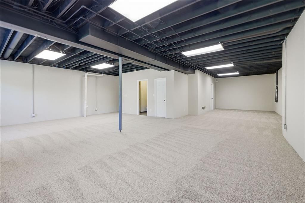 11310 S Hunt Road — photo 46