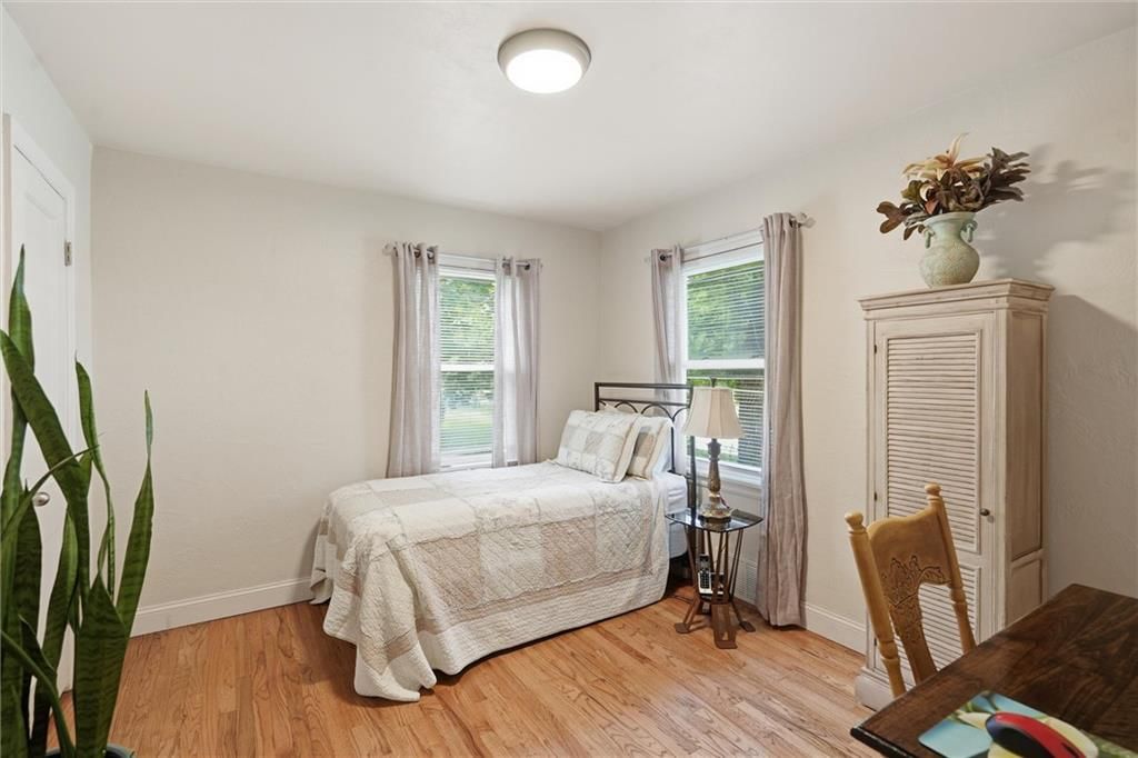 5711 N Amoret Avenue — photo 18
