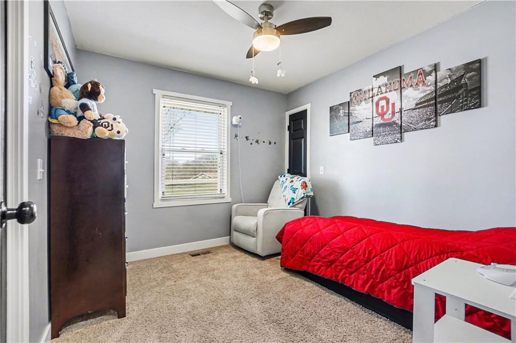 6721 SE Isley Drive — photo 15