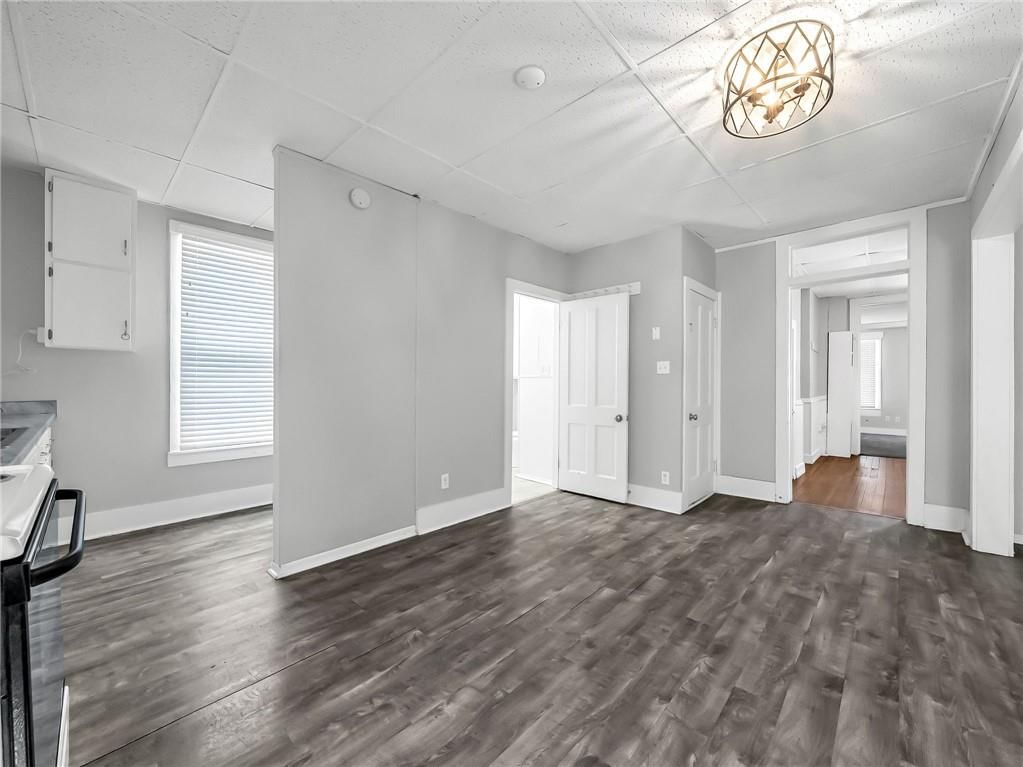 537 Orville Avenue — photo 8
