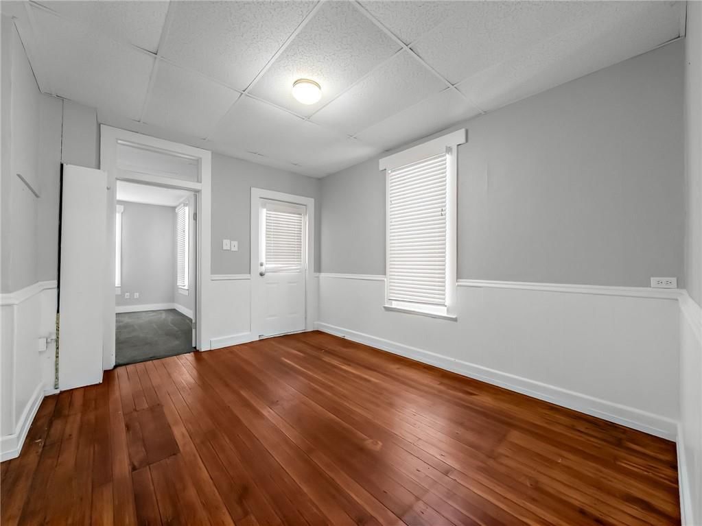537 Orville Avenue — photo 10