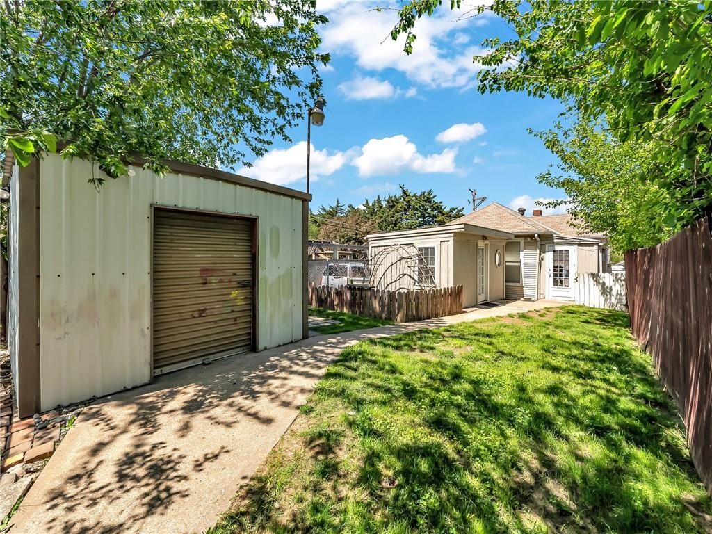 537 Orville Avenue — photo 18