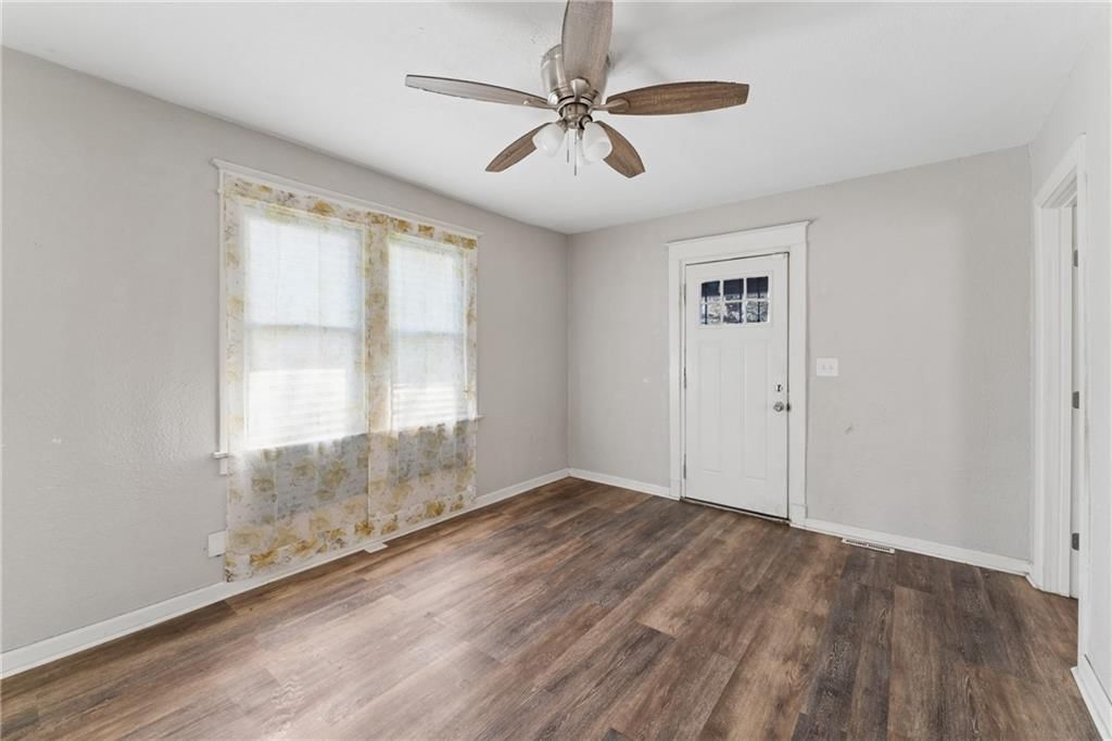 4046 E 68TH Terrace — photo 7