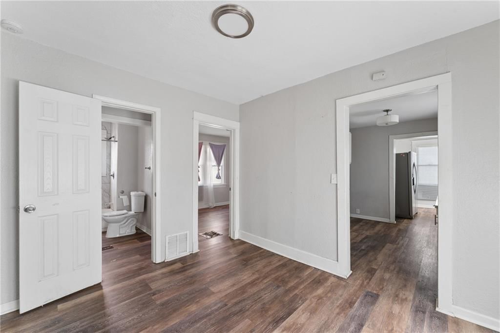 4046 E 68TH Terrace — photo 10