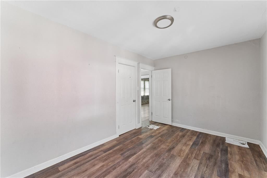 4046 E 68TH Terrace — photo 21