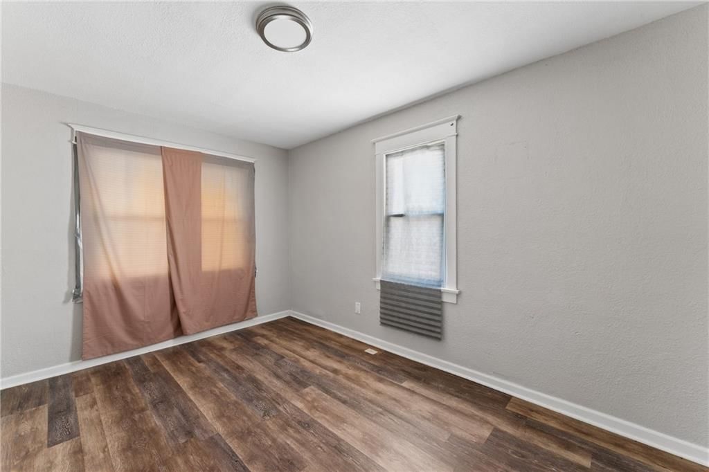 4046 E 68TH Terrace — photo 25