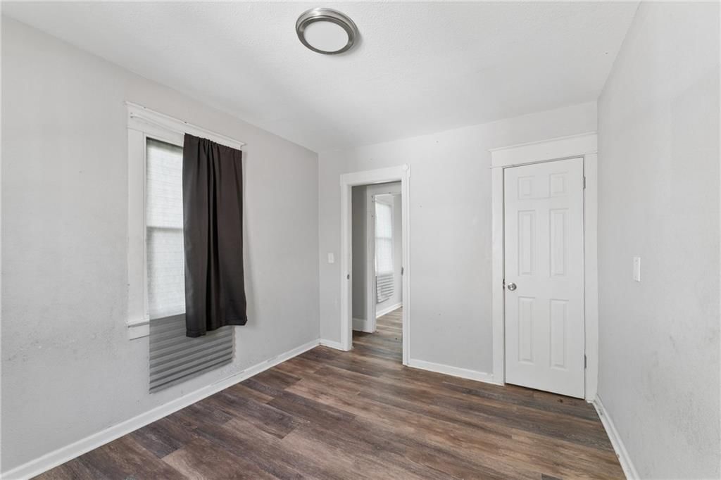 4046 E 68TH Terrace — photo 30