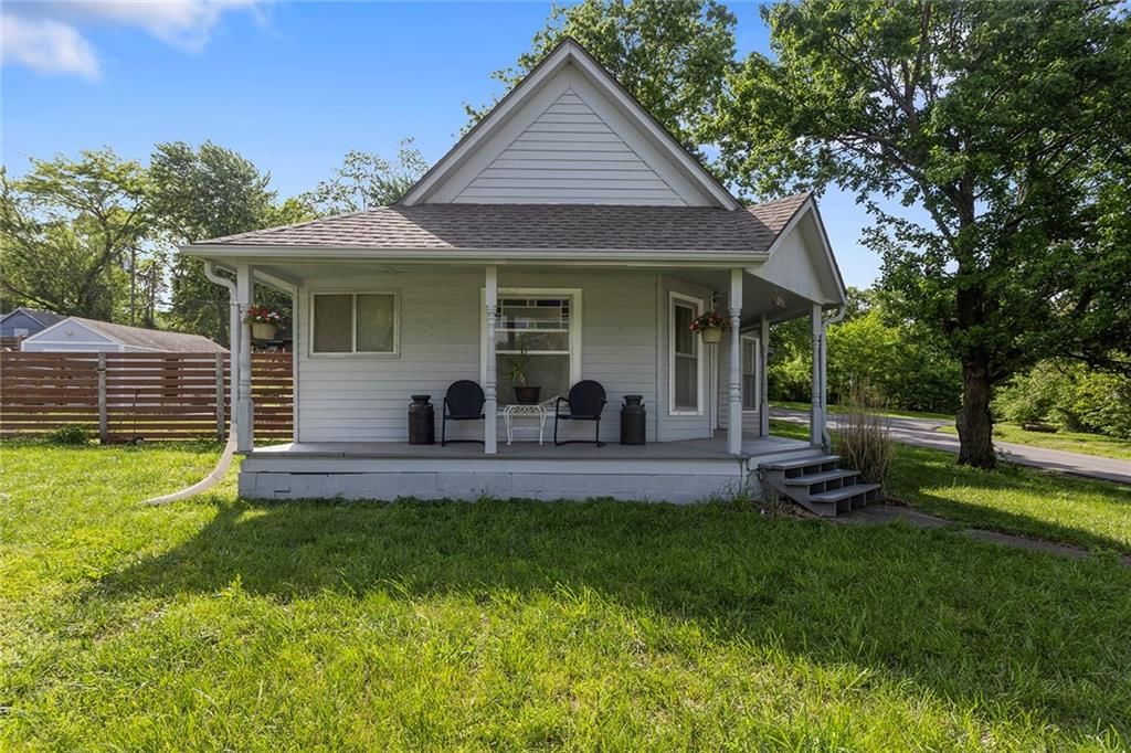 1300 SW Mitchell Street — photo 2