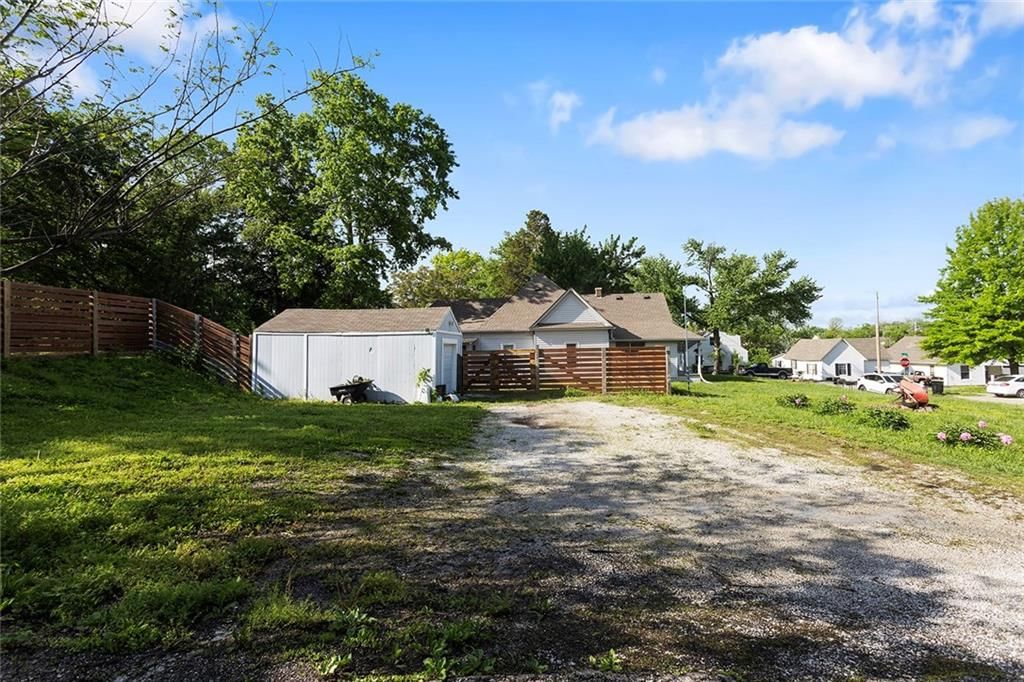 1300 SW Mitchell Street — photo 40