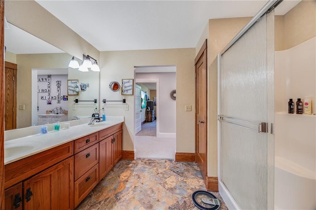 2323 S Crenshaw Road — photo 27