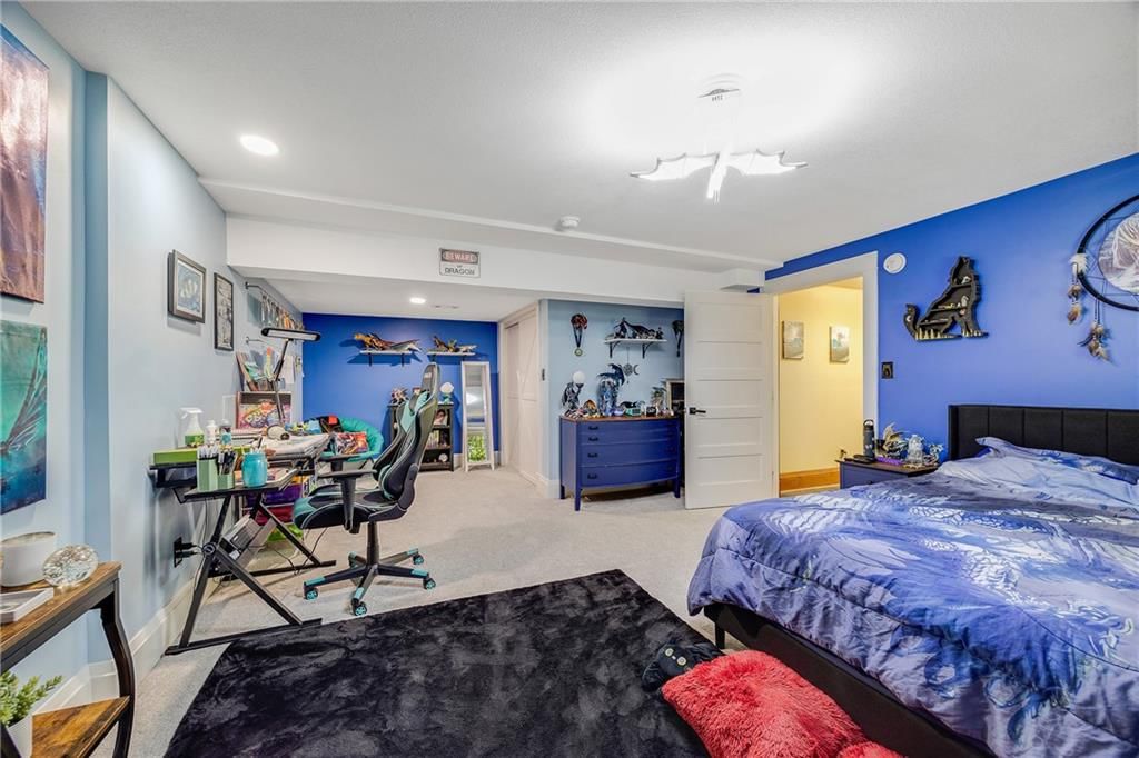2323 S Crenshaw Road — photo 36