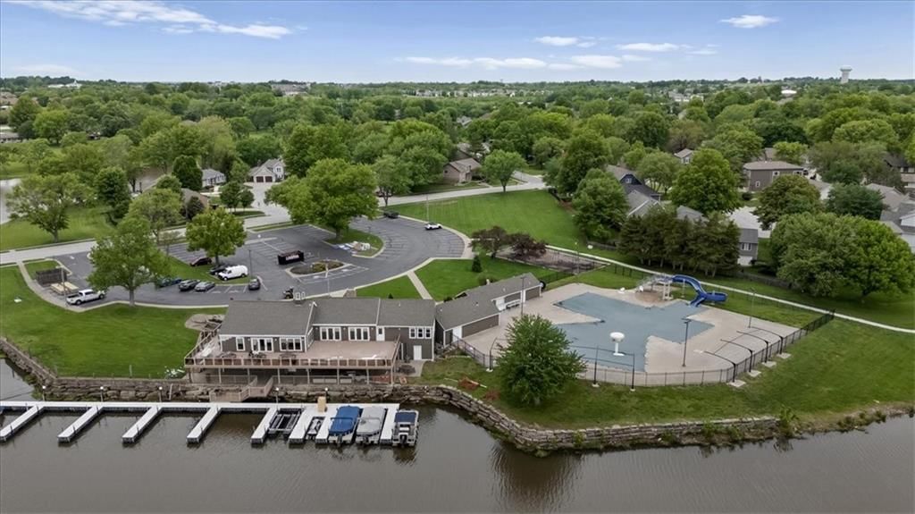 4532 SW Gull Point Drive — photo 36