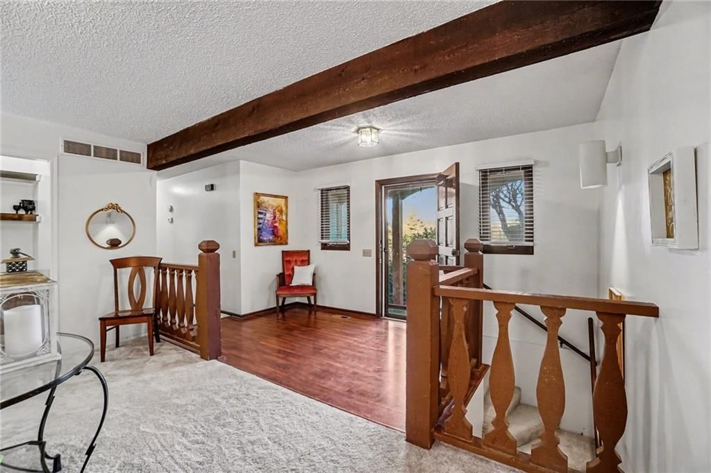1109 S Catalpa Street — photo 18