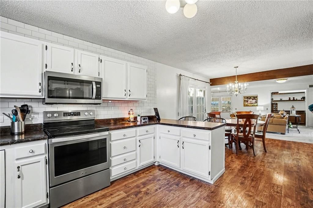 1109 S Catalpa Street — photo 21