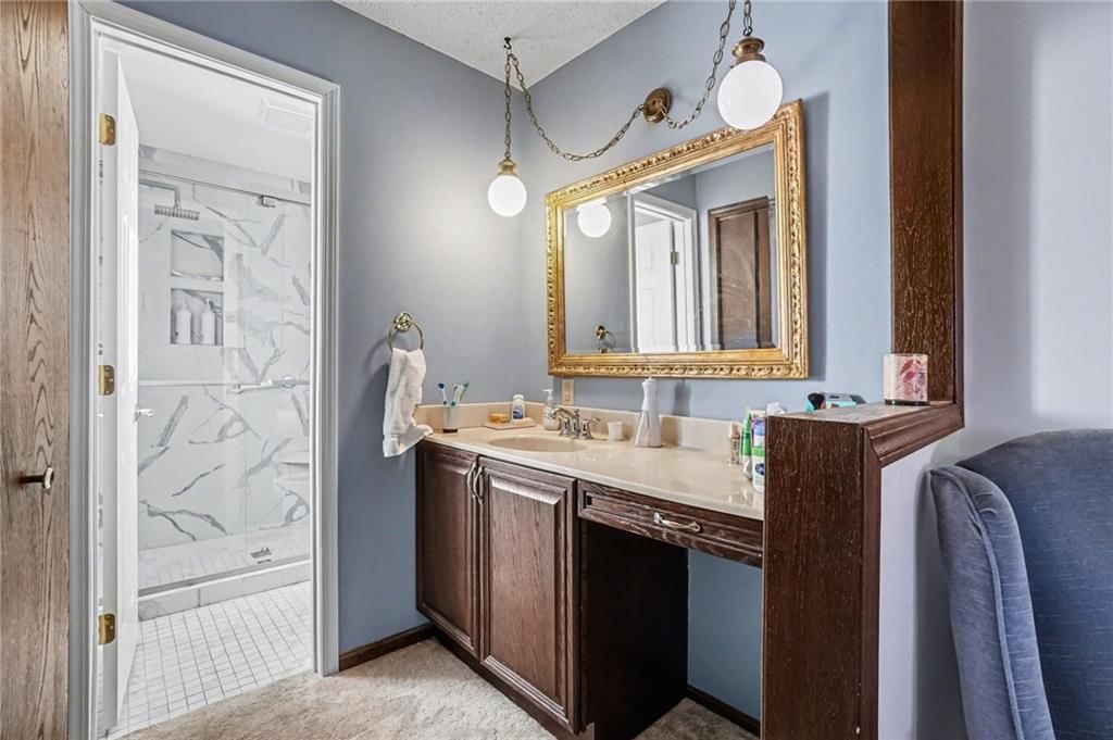 1109 S Catalpa Street — photo 32