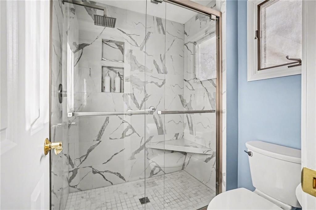 1109 S Catalpa Street — photo 33