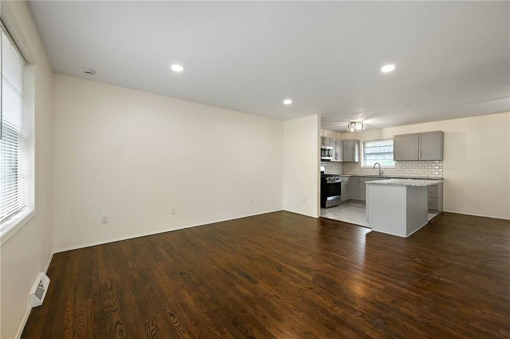 5308 NE 59TH Terrace — photo 5