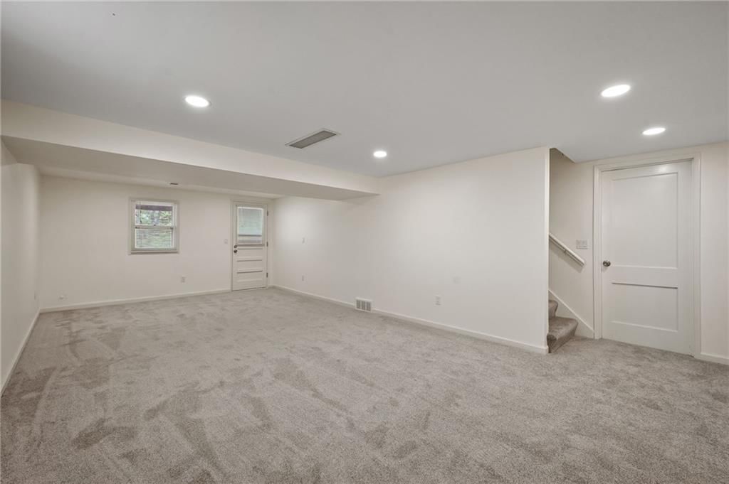 5308 NE 59TH Terrace — photo 14