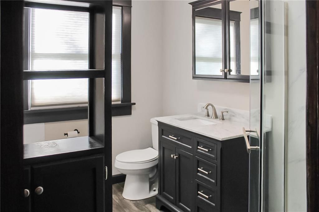 511 W 22nd Street — photo 22